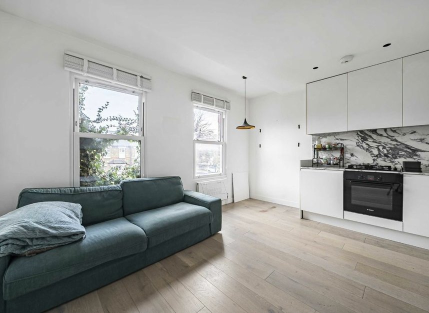 Properties for sale in Eccleston Road - W13 0RL view2