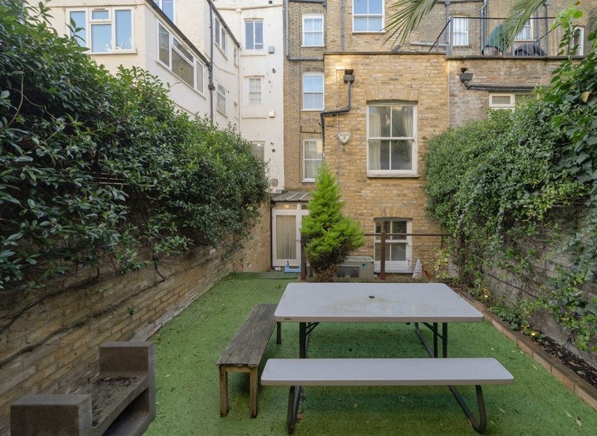 Properties for sale in Edith Grove - SW10 0LB view2