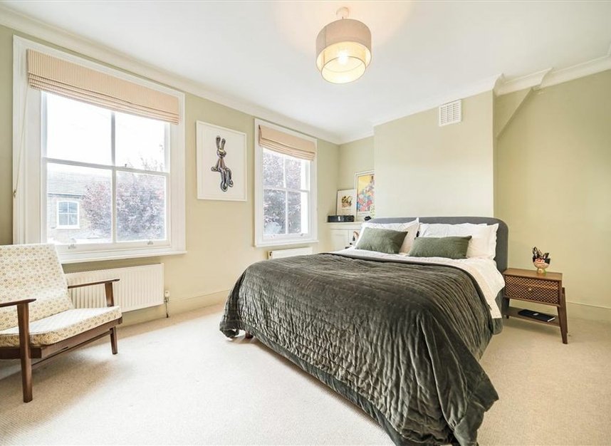 Properties for sale in Edric Road - SE14 5EL view6