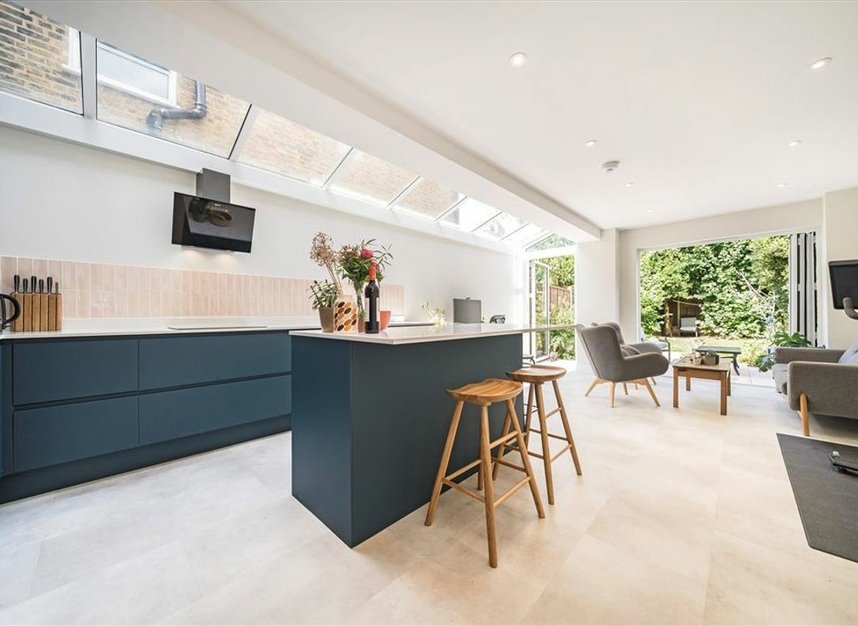 Properties for sale in Edric Road - SE14 5EL view5