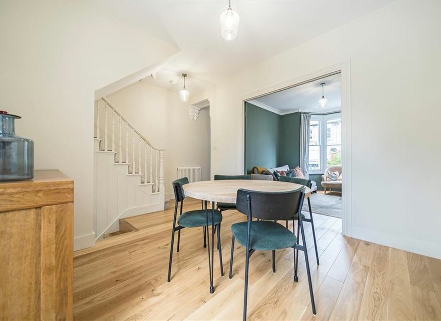 Properties for sale in Edric Road - SE14 5EL view8