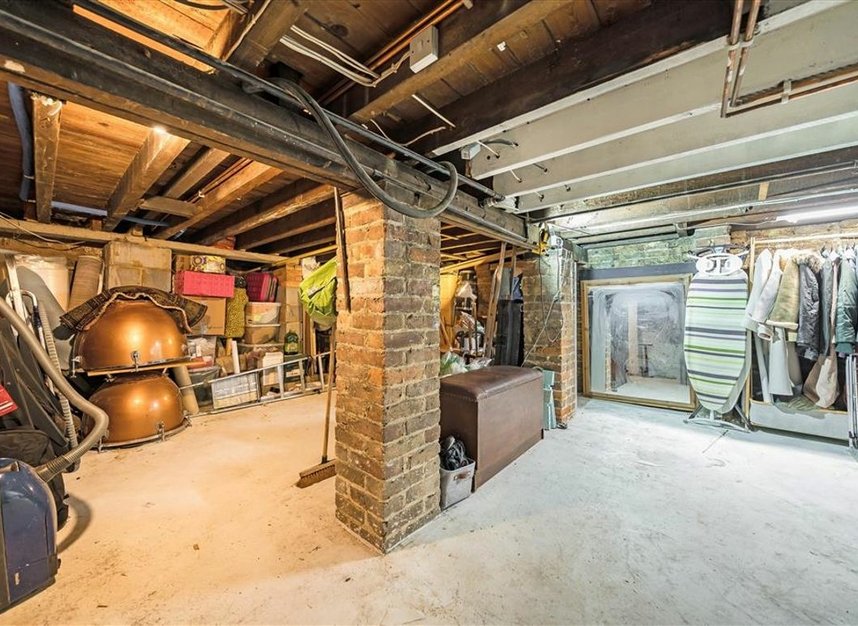 Properties for sale in Edric Road - SE14 5EL view14