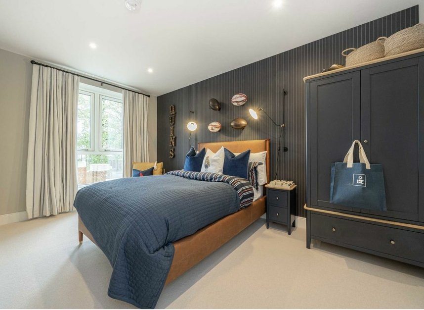 Properties for sale in Egerton Road - TW2 7SL view7