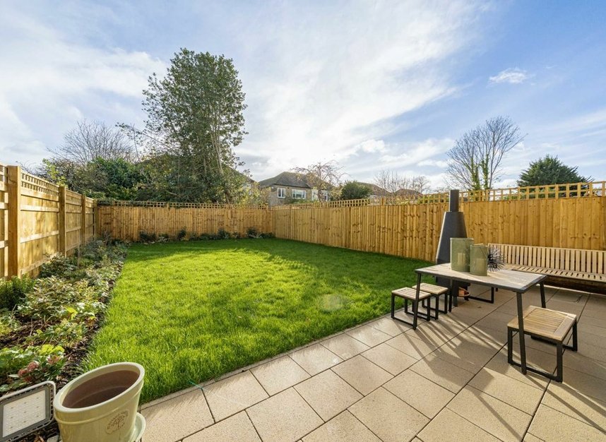 Properties for sale in Egerton Road - TW2 7SL view8