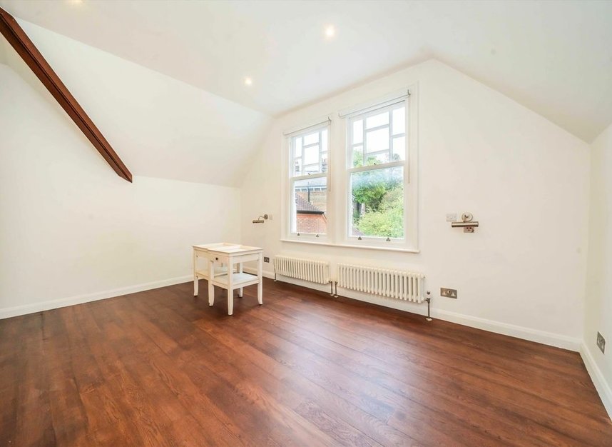 Properties sold in Ellerdale Road - NW3 6BA view7