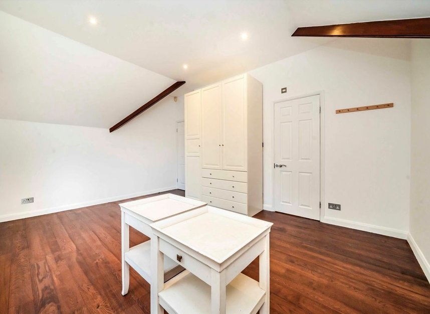 Properties sold in Ellerdale Road - NW3 6BA view6
