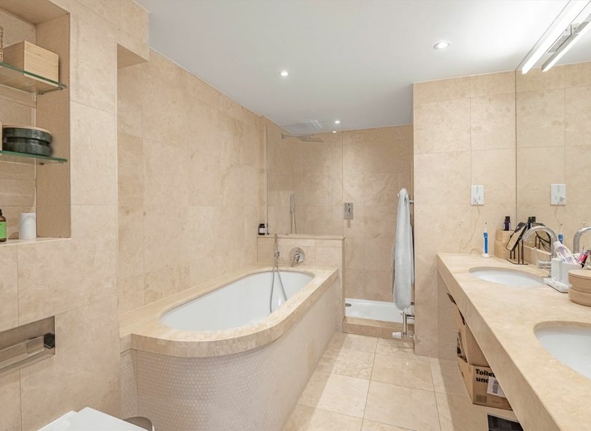 Properties for sale in Elm Grove - SW19 4BU view6