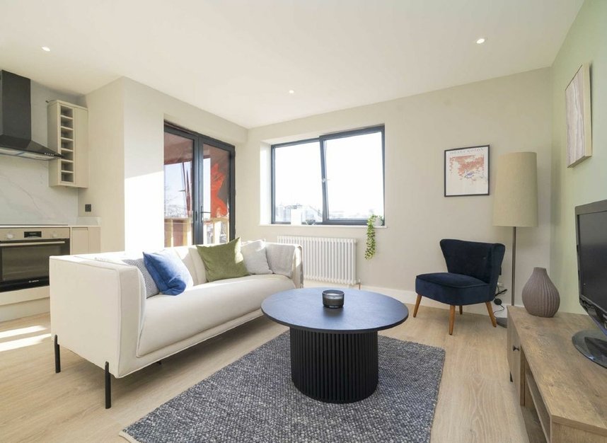 Properties for sale in Elm Grove - SW19 4FW view2