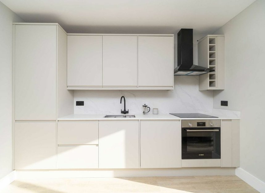 Properties for sale in Elm Grove - SW19 4FW view4