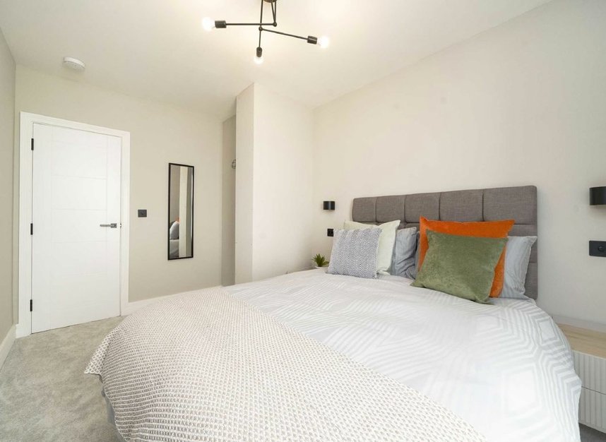 Properties for sale in Elm Grove - SW19 4FW view6