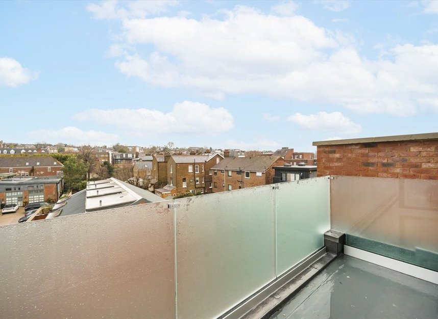 Properties for sale in Elm Grove - SW19 4FW view3