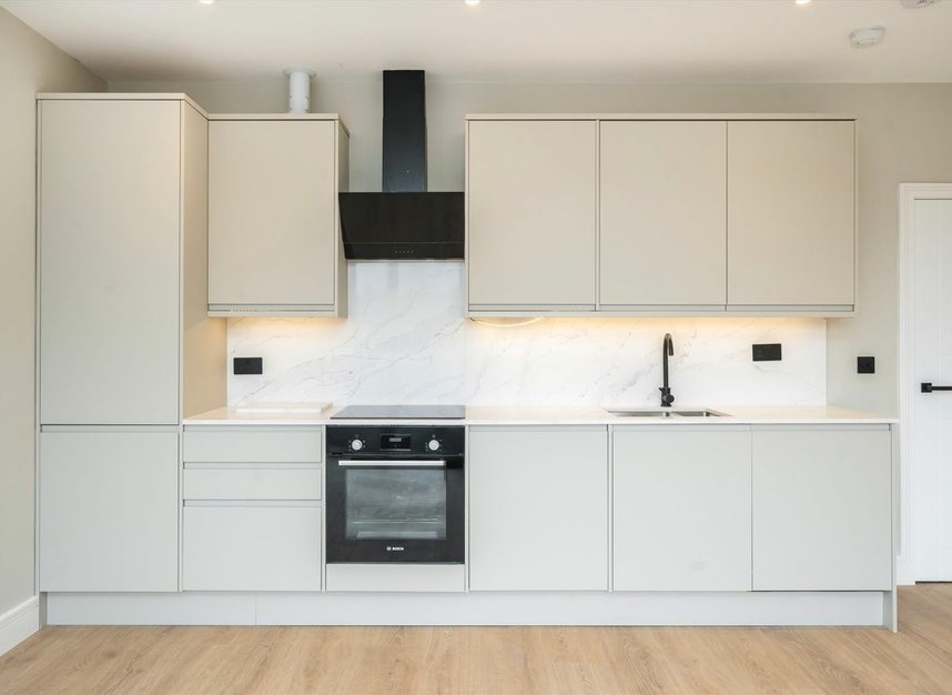 Properties for sale in Elm Grove - SW19 4FW view2