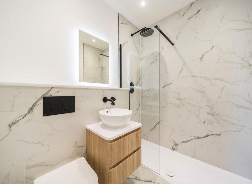 Properties for sale in Elm Grove - SW19 4FW view6