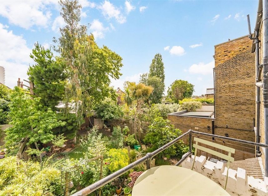 Properties sold in Elms Crescent - SW4 8QE view8
