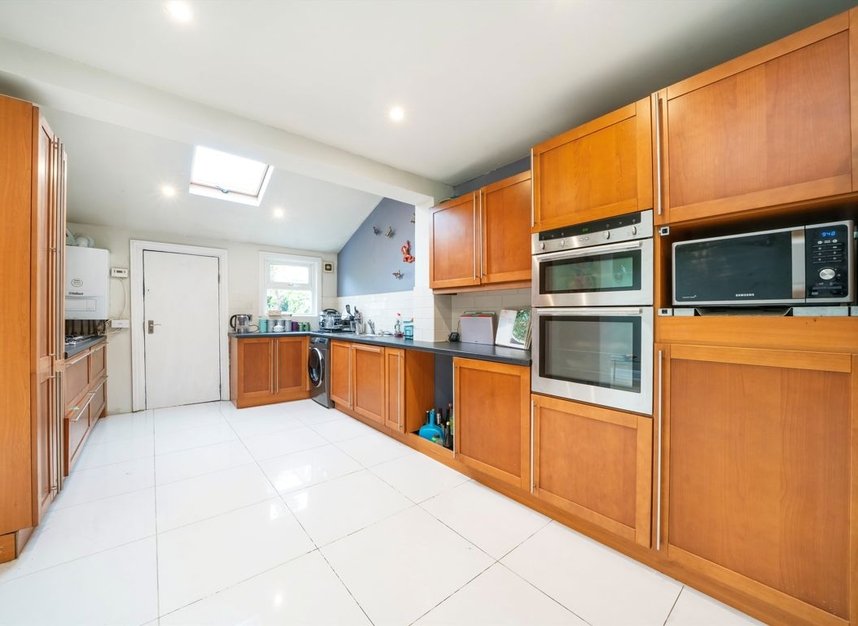 Properties for sale in Elrington Road - E8 3BJ view4