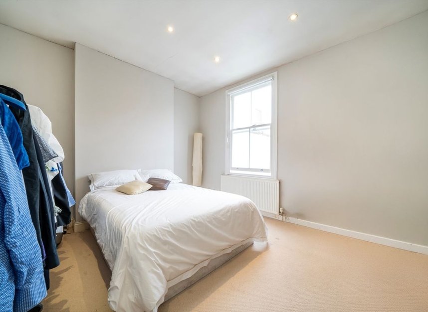 Properties for sale in Elrington Road - E8 3BJ view11