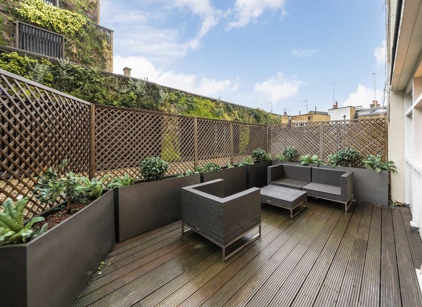 Properties for sale in Elystan Place - SW3 3LD view2