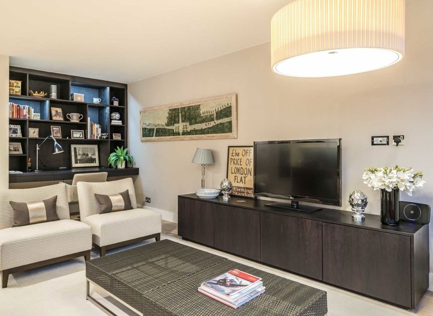 Properties for sale in Elystan Place - SW3 3LD view5