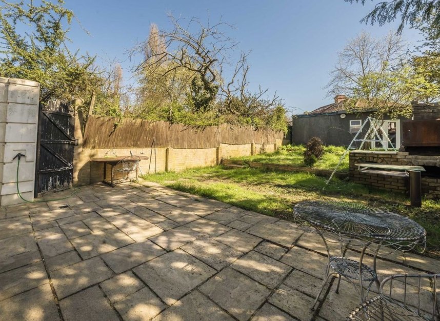 Properties for sale in Empire Road - UB6 7EG view5