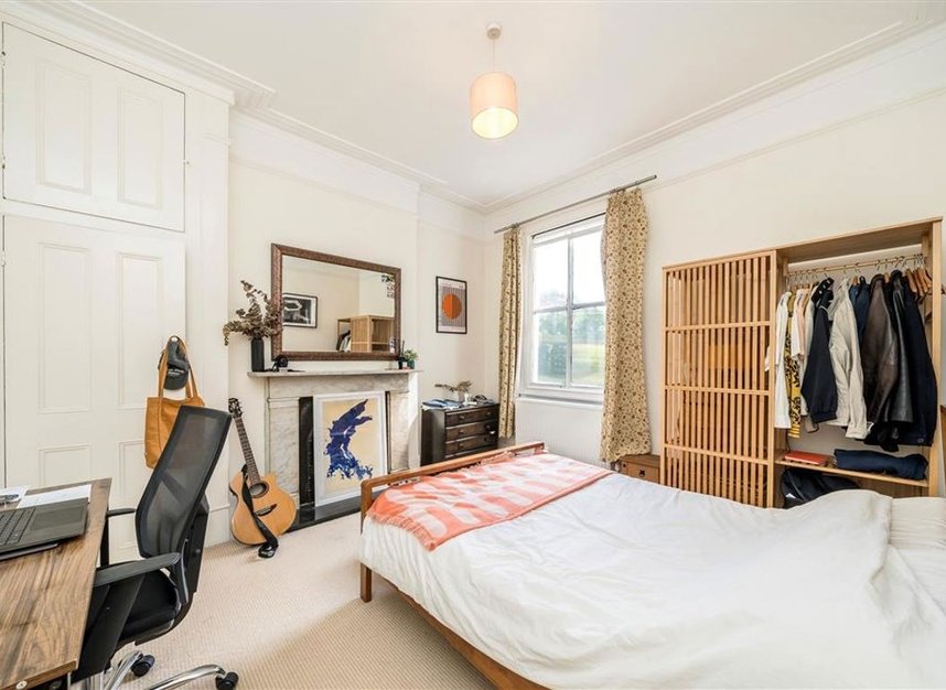 Properties for sale in Erlanger Road - SE14 5TQ view9