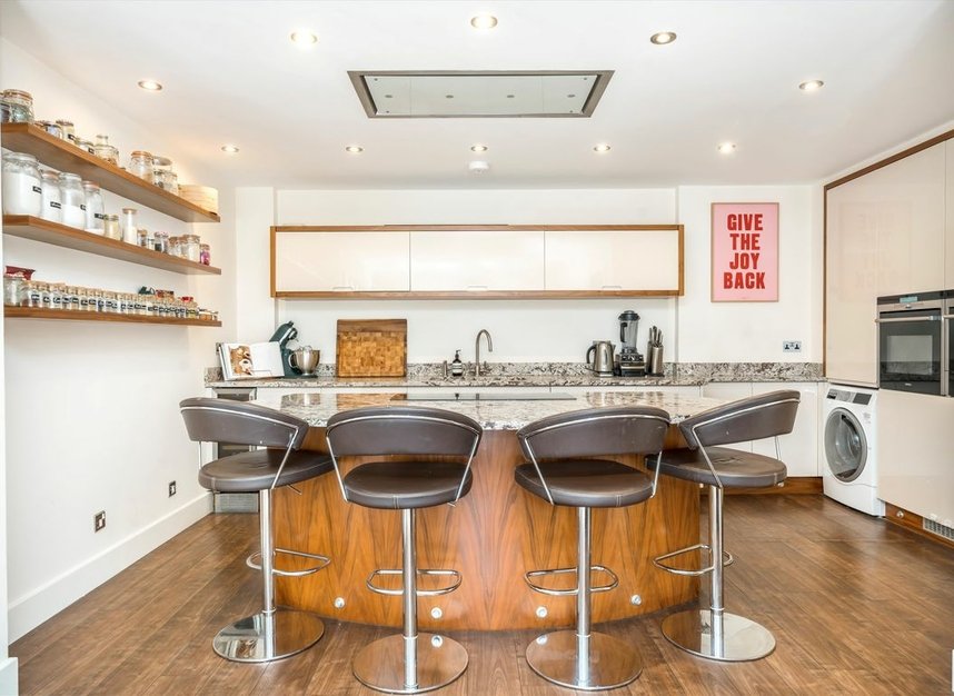 Properties sold in Essex Road - N1 2SD view8