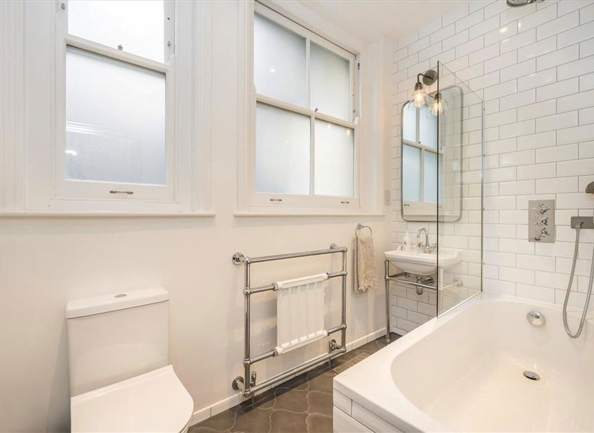 Properties for sale in Euston Road - NW1 3AD view4