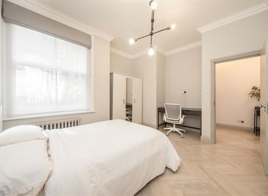Properties for sale in Euston Road - NW1 3AD view7