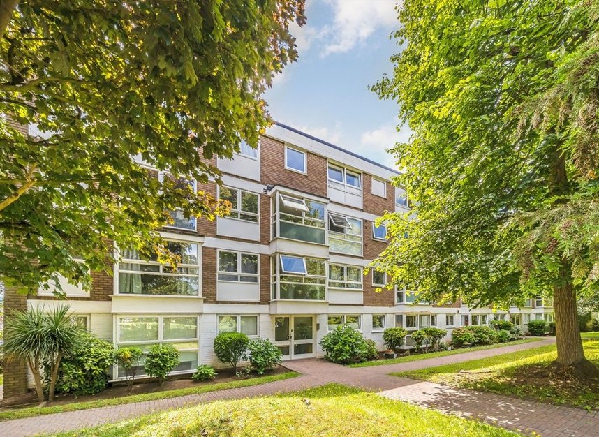 Properties for sale in Fairfield South - KT1 2UR view1