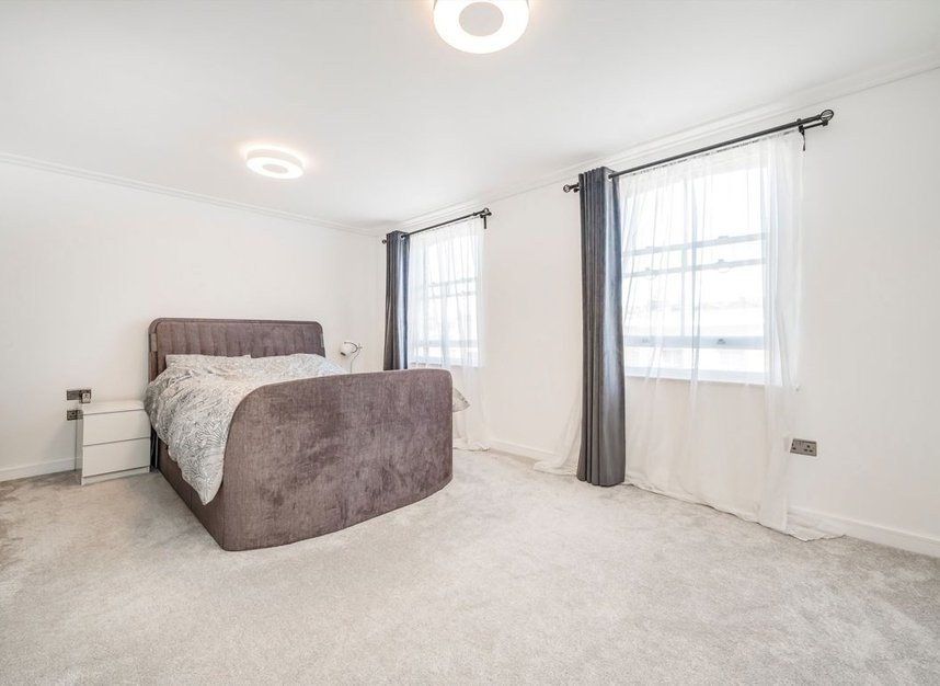 Properties for sale in Falkland Road - NW5 2XA view5