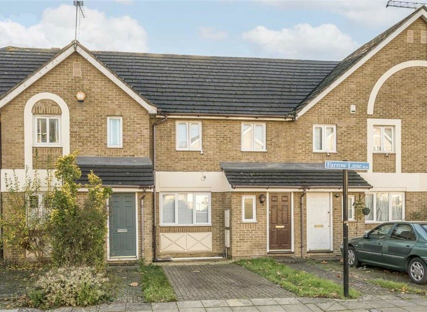 Properties for sale in Farrow Lane - SE14 5DB view1