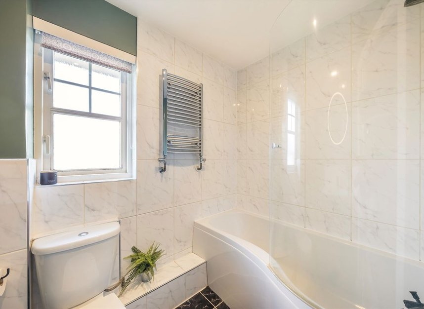 Properties for sale in Fawcett Close - SW16 2QJ view8