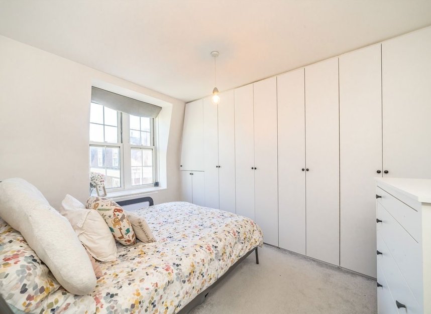 Properties for sale in Felsham Road - SW15 1DW view5