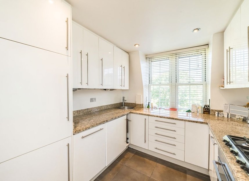 Properties for sale in Felsham Road - SW15 1DW view3