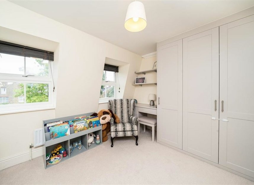 Properties for sale in Fernbank Mews - SW12 9NJ view8