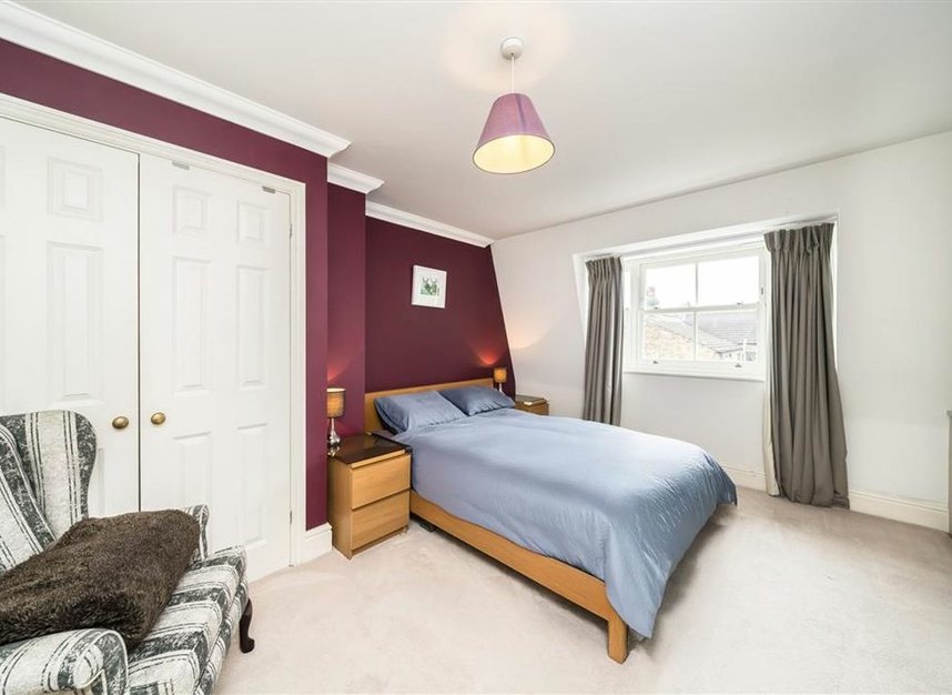 Properties for sale in Fernbank Mews - SW12 9NJ view5