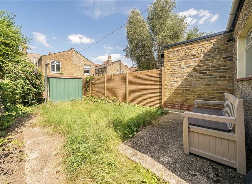 Properties for sale in Fernbrook Road - SE13 5NH view6