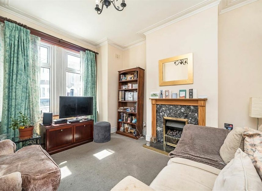 Properties for sale in Fernbrook Road - SE13 5NH view2