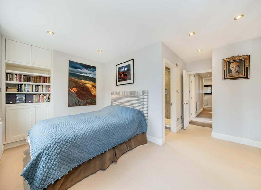Properties for sale in Fernshaw Road - SW10 0TD view6