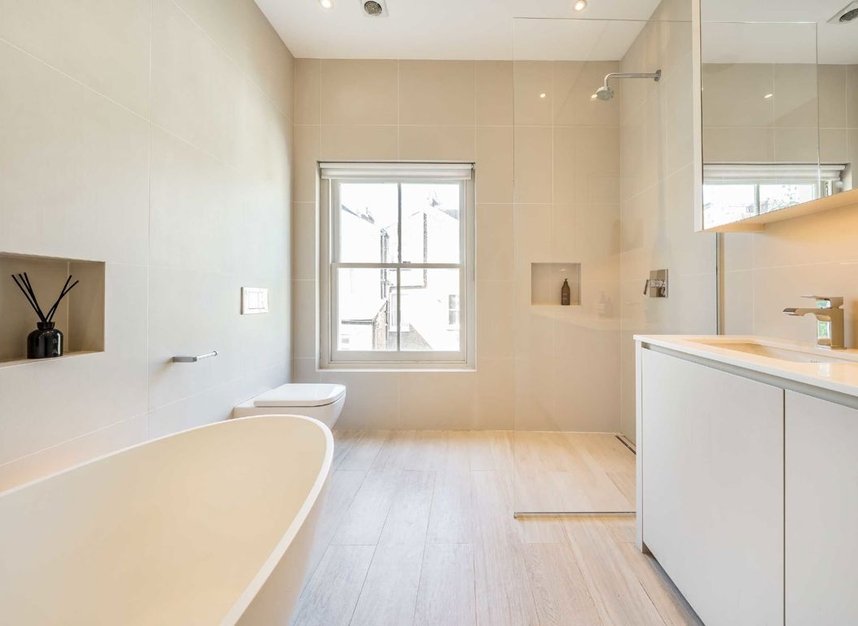 Properties for sale in Fernshaw Road - SW10 0TF view7