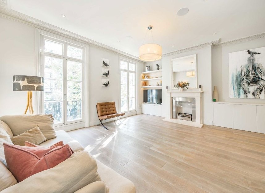 Properties for sale in Fernshaw Road - SW10 0TF view3