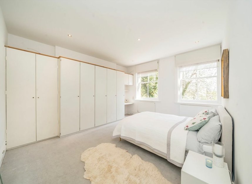 Properties sold in Fitzjohns Avenue - NW3 5LT view6
