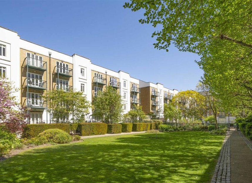 Properties for sale in Folgate Street - E1 6UJ view10