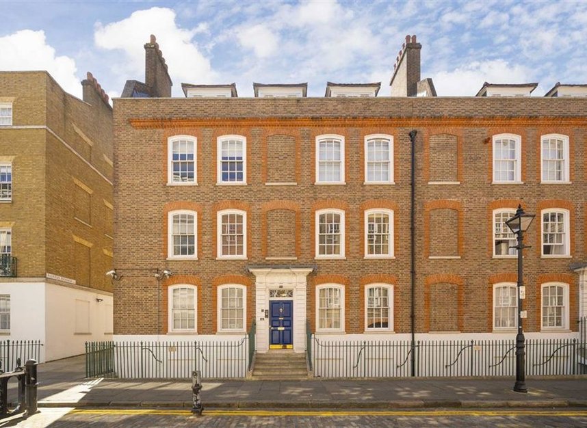 Properties for sale in Folgate Street - E1 6UJ view1