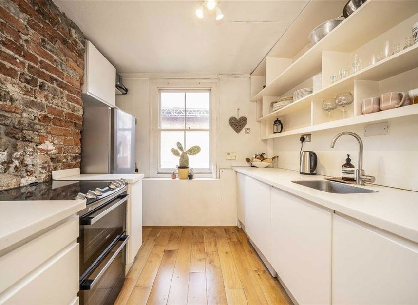 Properties for sale in Ford Square - E1 2HS view6
