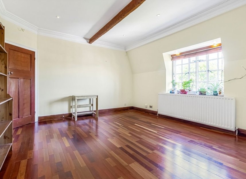 Properties for sale in Fortis Green - N10 3ET view2