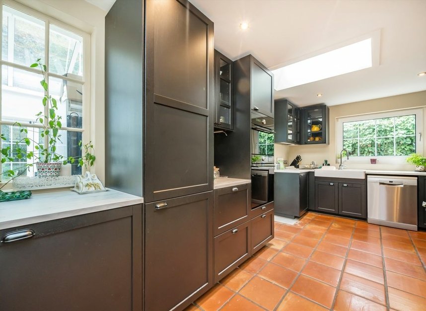 Properties for sale in Fortis Green - N2 9HU view4