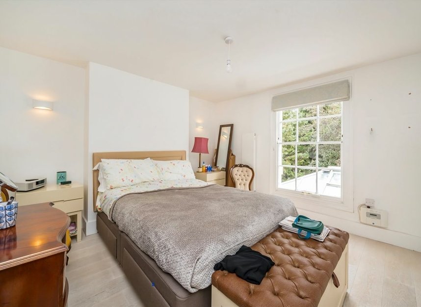 Properties for sale in Fortis Green - N2 9HU view5