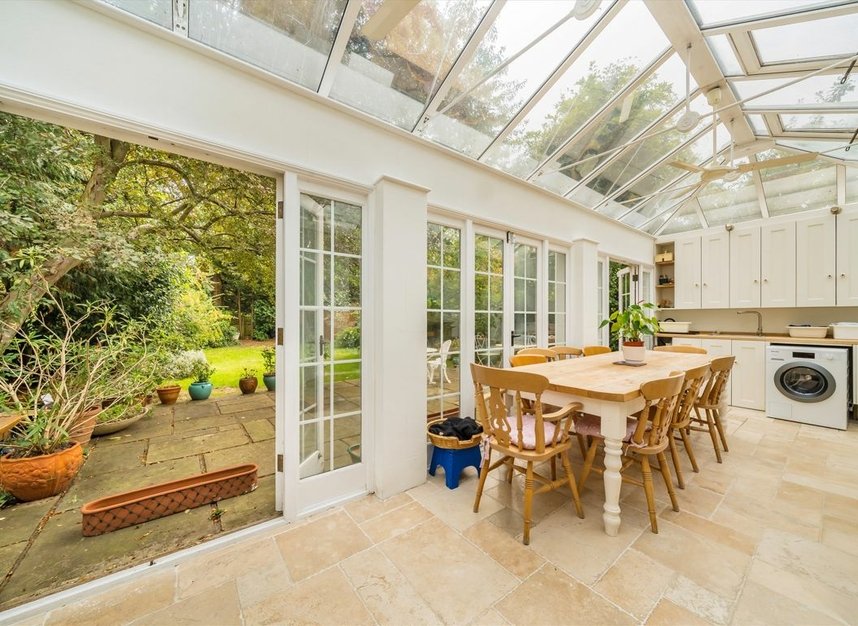 Properties for sale in Fortis Green - N2 9HU view8