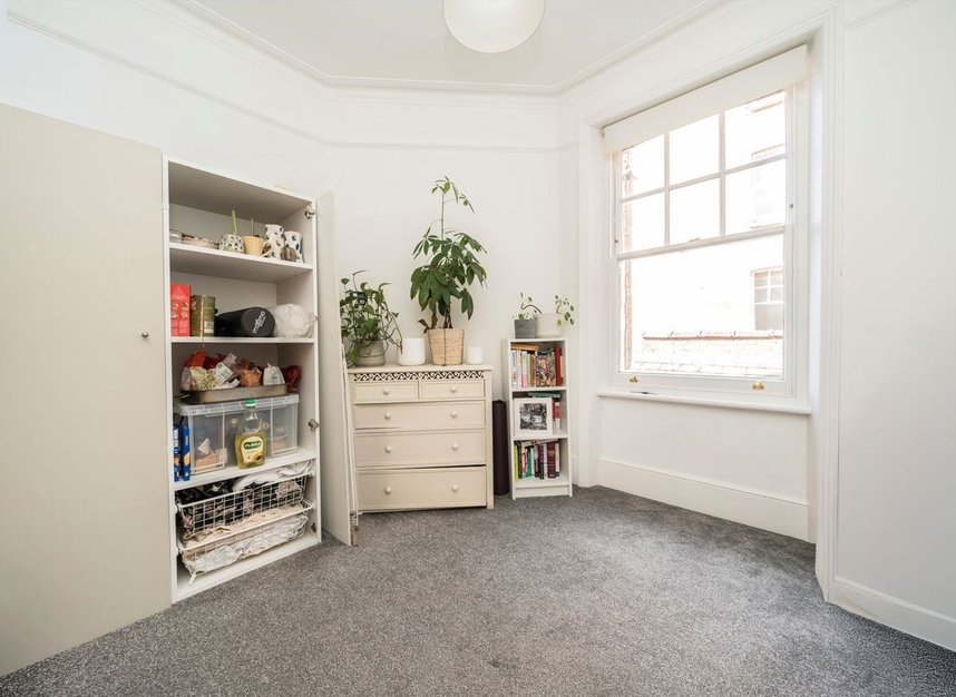 Properties for sale in Fortis Green Road - N10 3HP view7