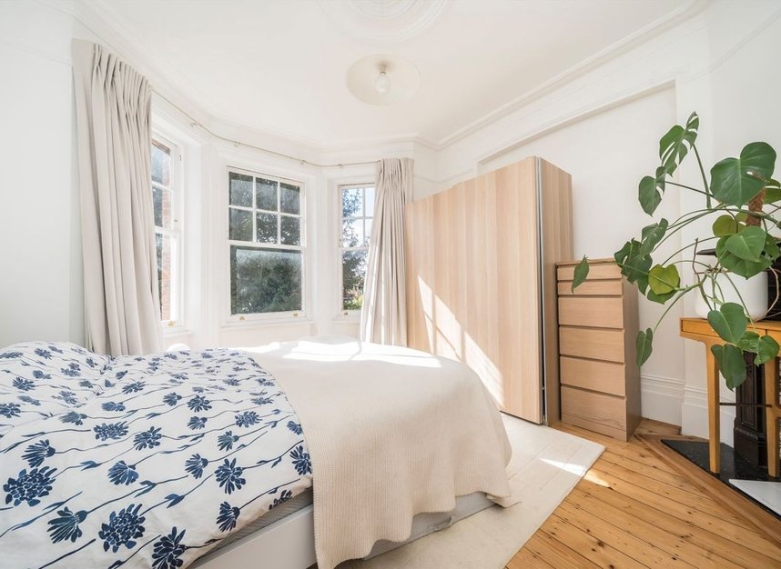 Properties for sale in Fortis Green Road - N10 3HP view5